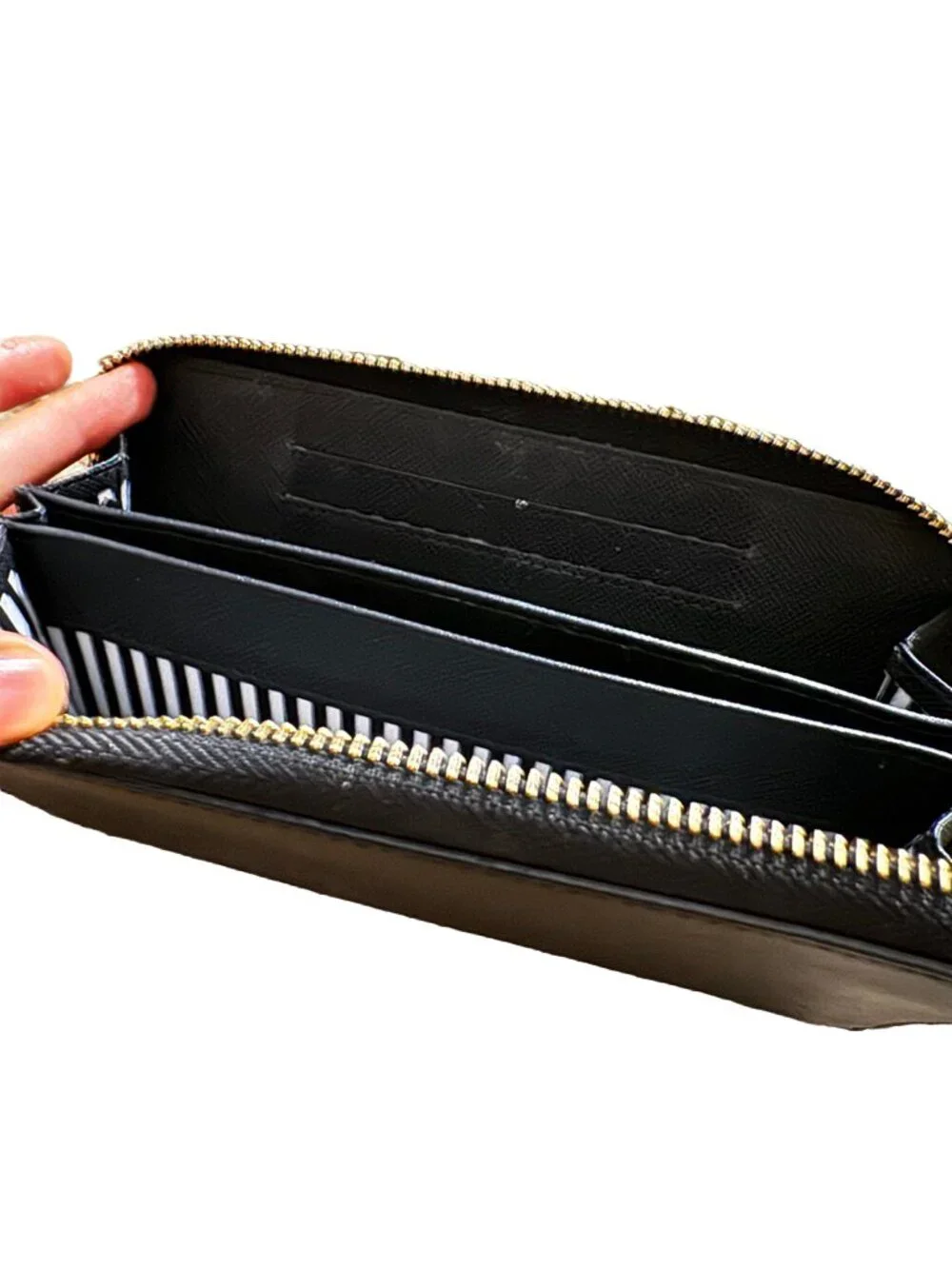 kate spade black wallet wristlet